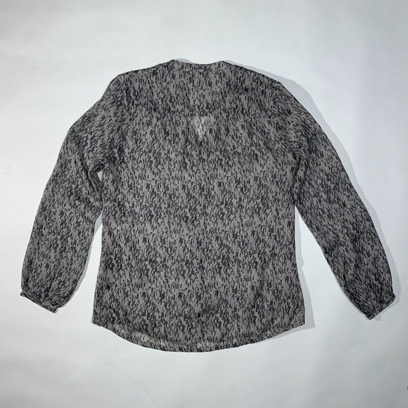 Summer blouse - Picture 5 of 5